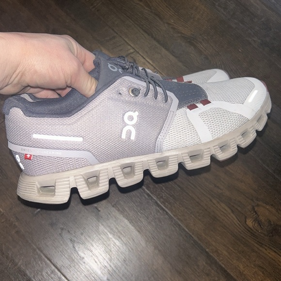 On Running Shoes - On Running Cloud 5 pearl frost 7.5